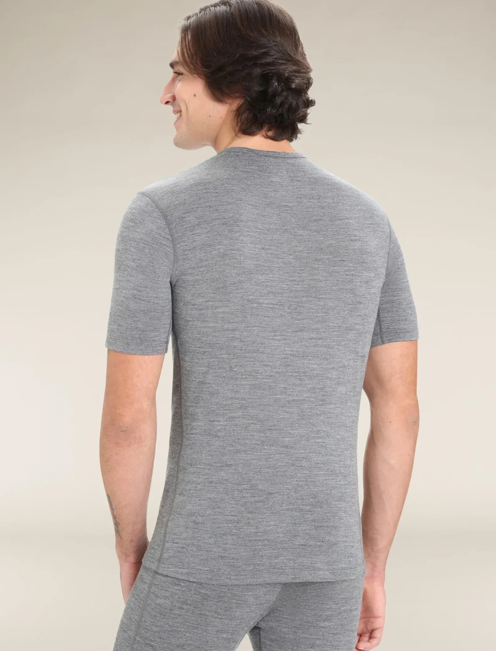 Men's Merino 200 Oasis Short Sleeve Crew Neck Thermal Top-Icebreaker Hot