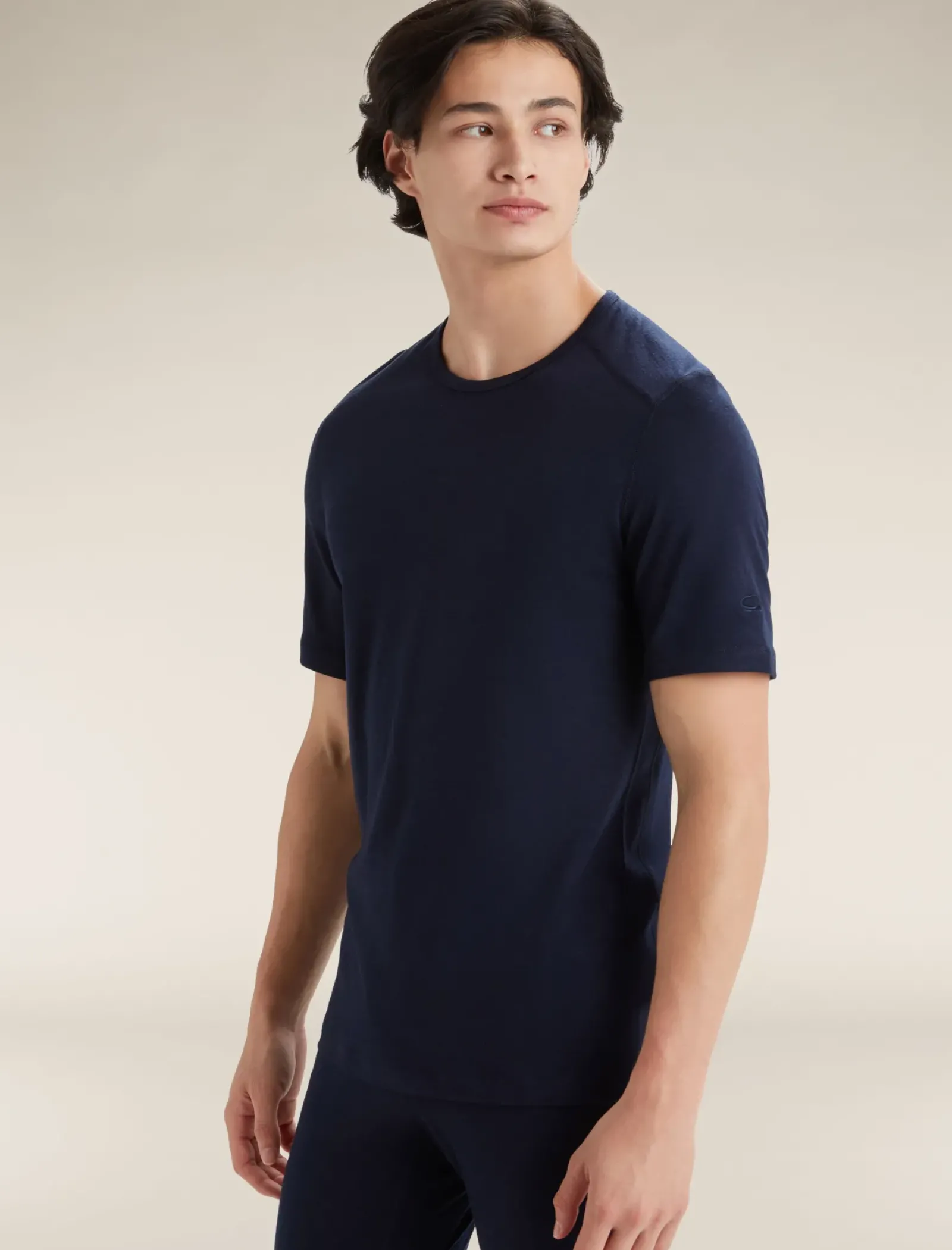 Men's Merino 200 Oasis Short Sleeve Crew Neck Thermal Top-Icebreaker New