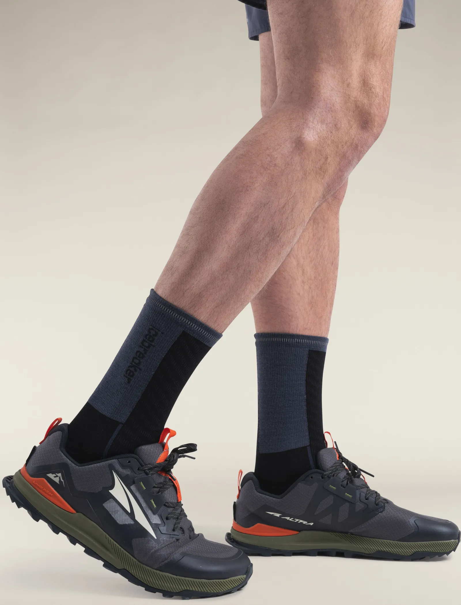 Icebreaker Men's Merino Blend Run+ Ultralight Crew Socks Black/Graphite Shop