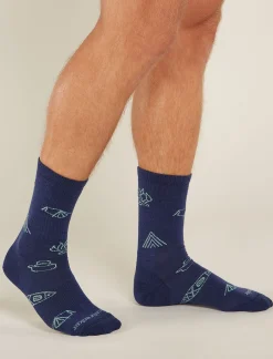 Icebreaker Men's Merino Lifestyle Ultralight Crew Socks Camp Essentials RoyalNavy/CloudRay New